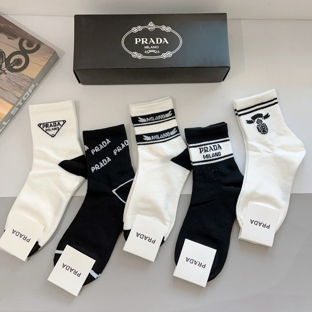 Dragons Bags Premium Luxury Socks --98125