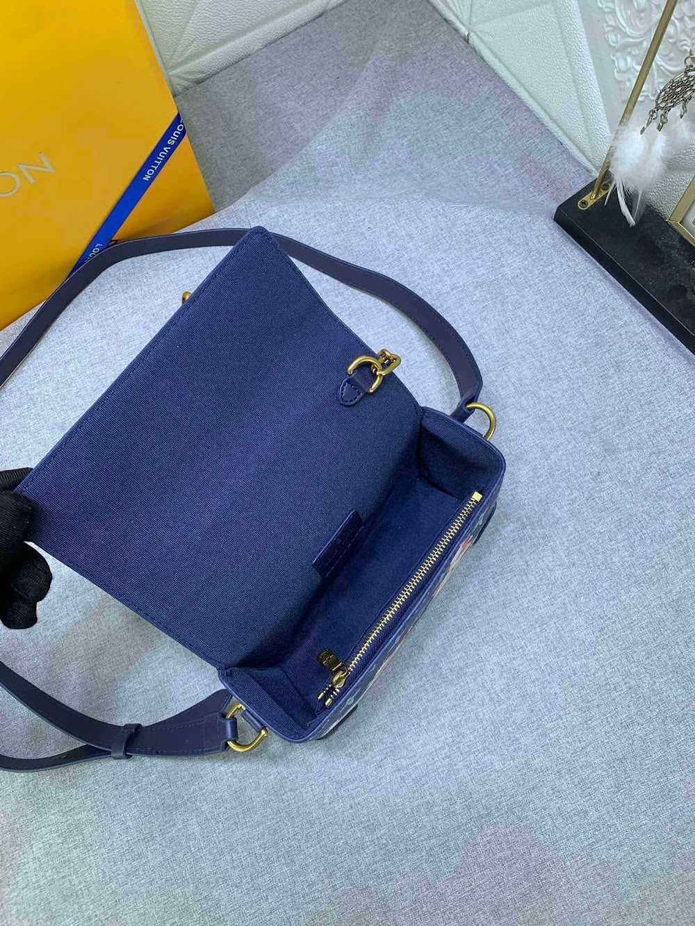 Dragons Bags ln Luxury Bag --71328
