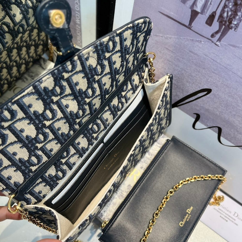 Dragons BagsDiorn Luxury Bag --115822