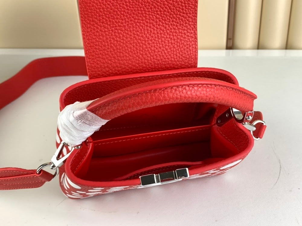 Dragons Bags ln Luxury Bag --61667