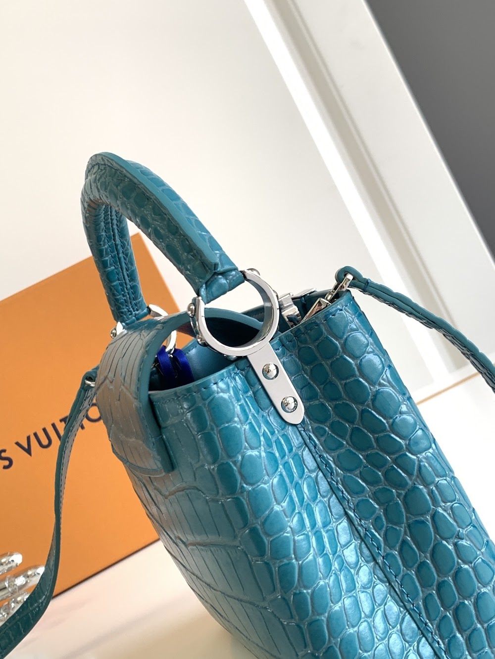 Dragons Bags ln Luxury Bag --96817