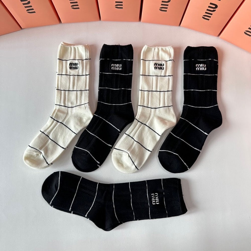 Dragons Bags Premium Luxury Socks --97801