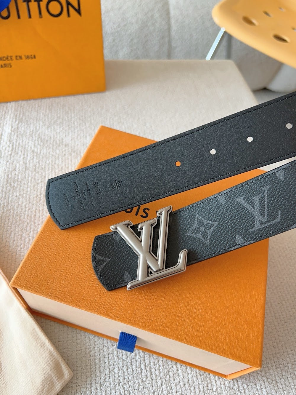 Dragons Bags ln Luxury Belt --100231