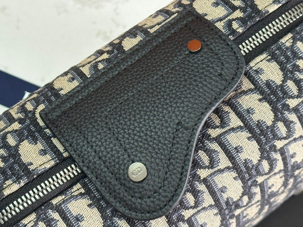 new-designer-premium-bags-nm16756