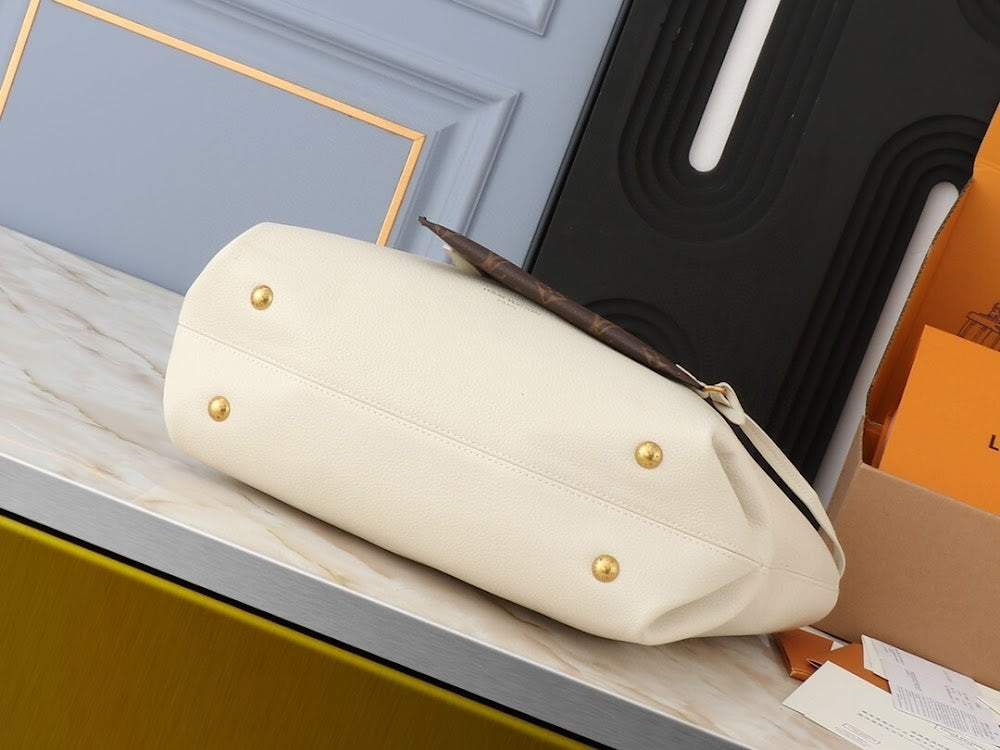 Dragons Bags ln Luxury Bag --76373