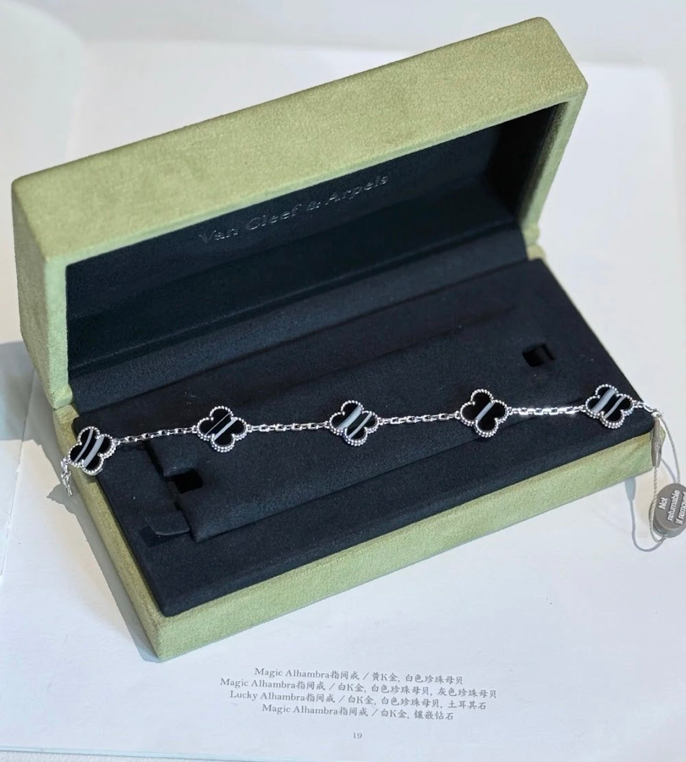 Dragons Bags VCA Luxury Jewelry --51834