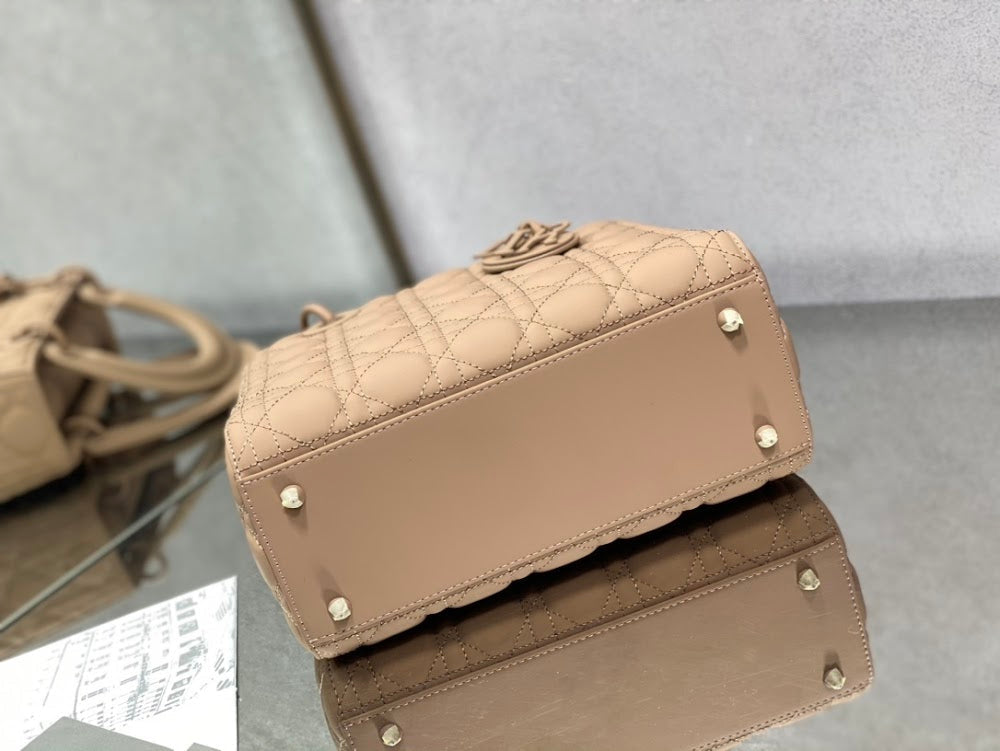 Dragons BagsDiorn Luxury Bag --116153