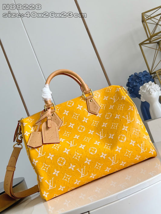 Dragons Bags ln Luxury Bag --97507