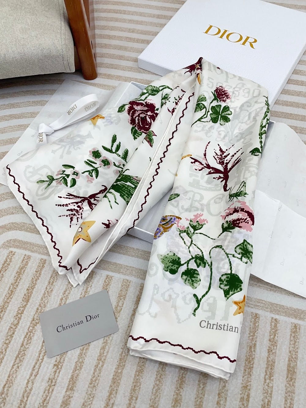 Dragons Bags Premium Designer Scarf --98782