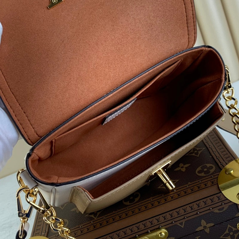 Dragons Bags ln Luxury Bag --63168