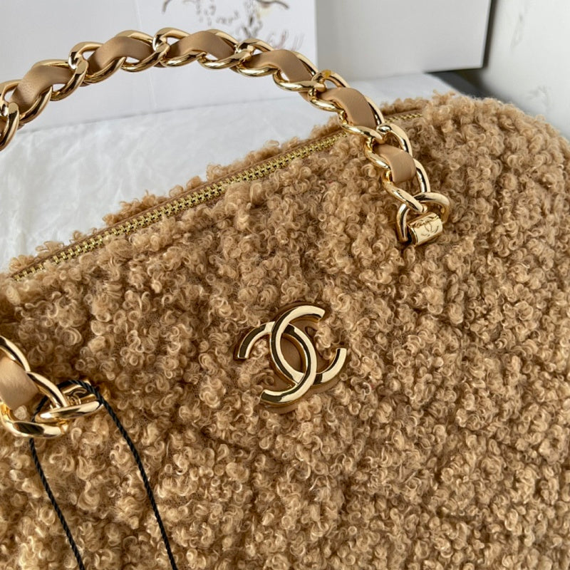 new-luxury-designer-bags-nm9489