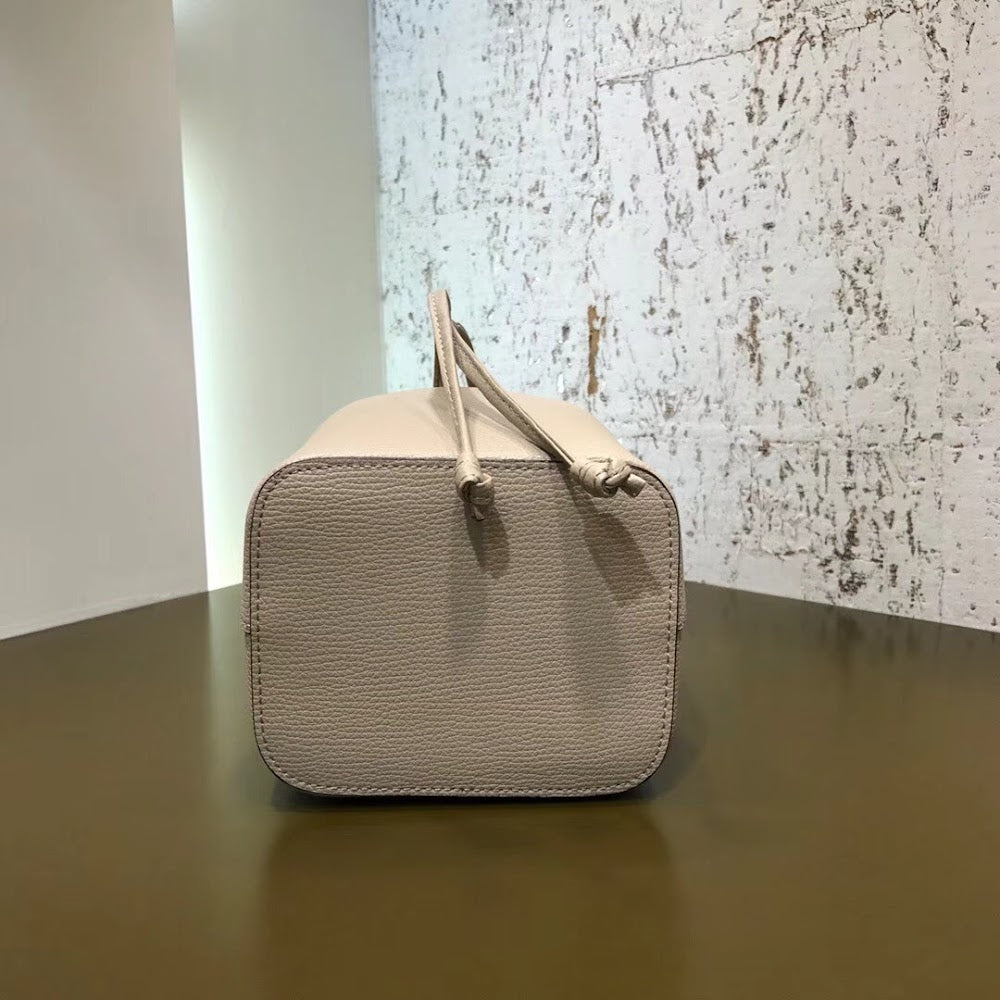new-luxury-designer-bags-nm15181