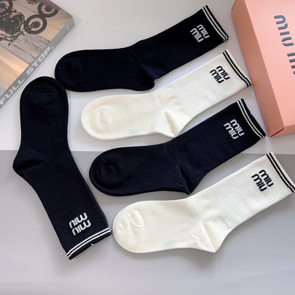 Dragons Bags Premium Luxury Socks --97845