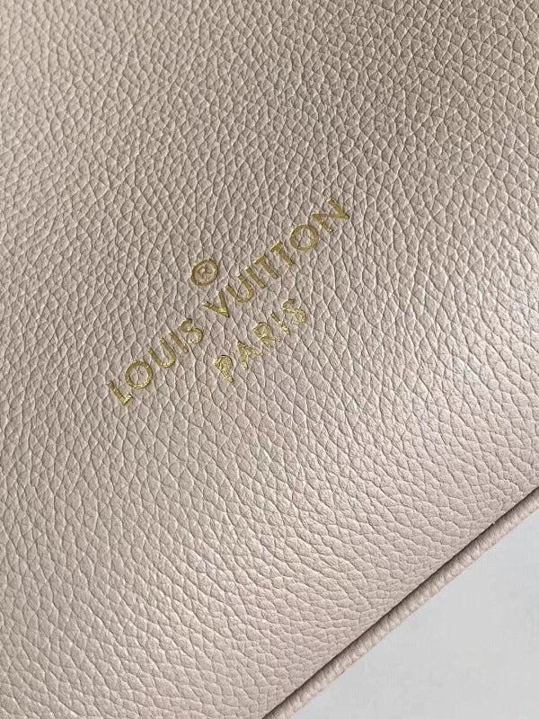 Dragons Bags ln Luxury Bag --66897