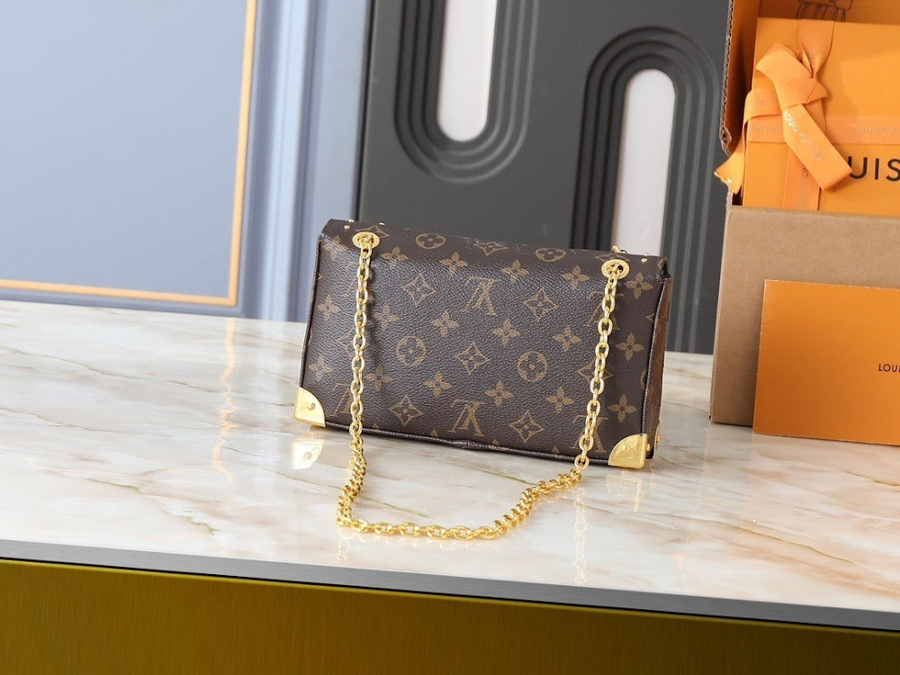 Dragons Bags ln Luxury Bag --81856
