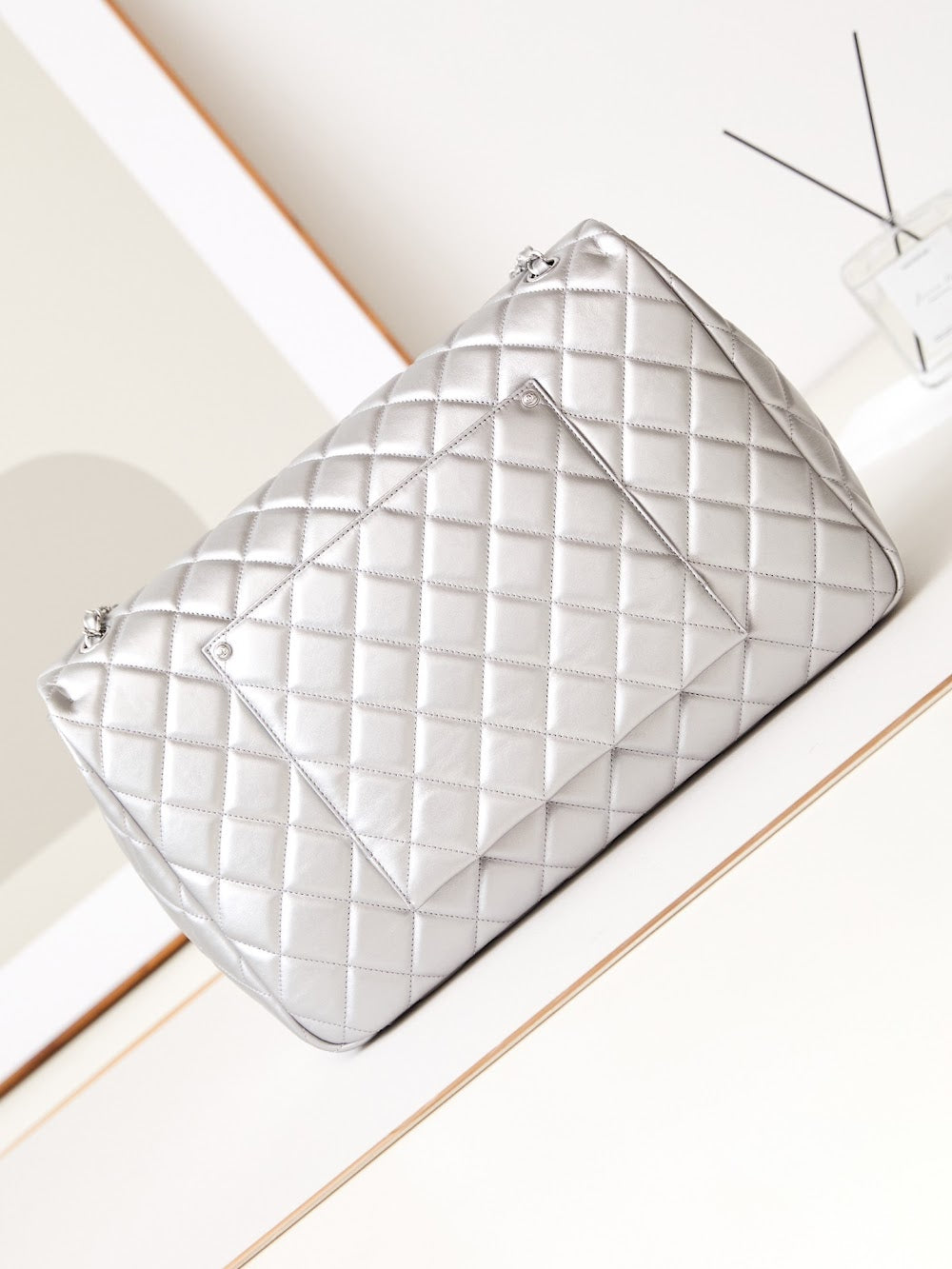 new-luxury-designer-bags-nm9979