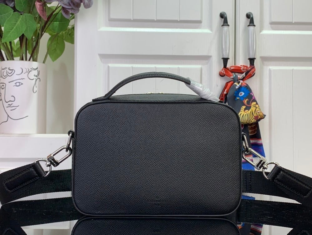 Dragons Bags ln Luxury Bag --97114