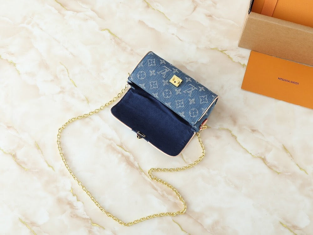 Dragons Bags ln Luxury Bag --77032