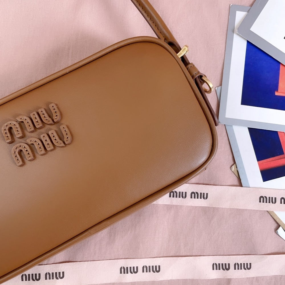 Dragons Bags Miun Miun Luxury Bag --123701