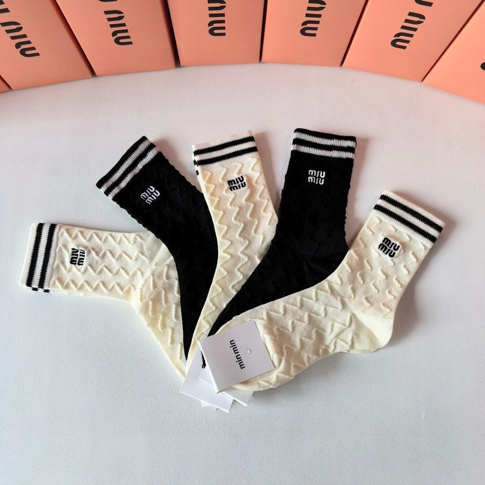 Dragons Bags Premium Luxury Socks --97889