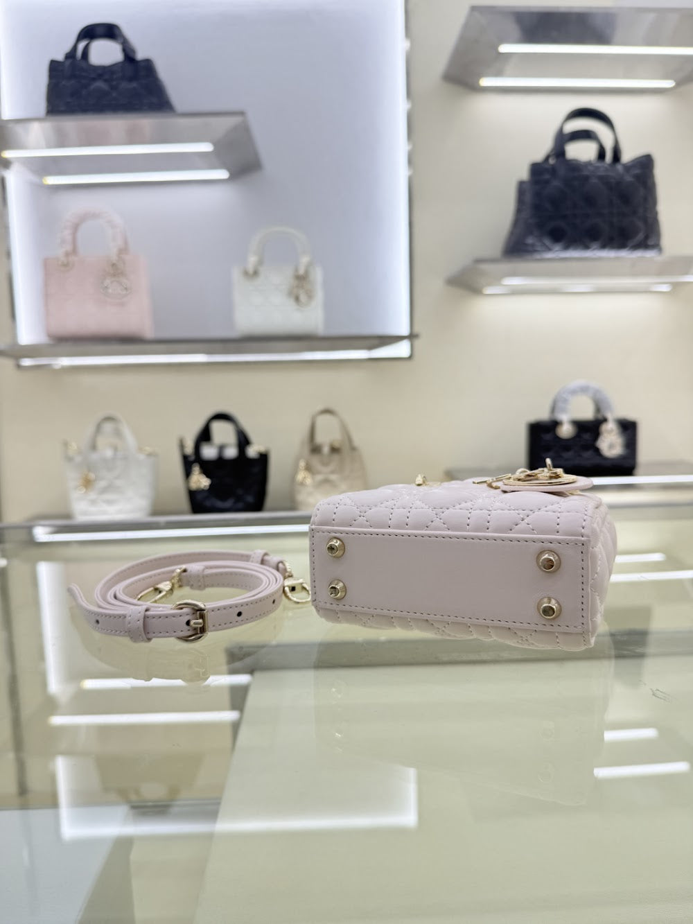 Dragons BagsDiorn Luxury Bag --115429