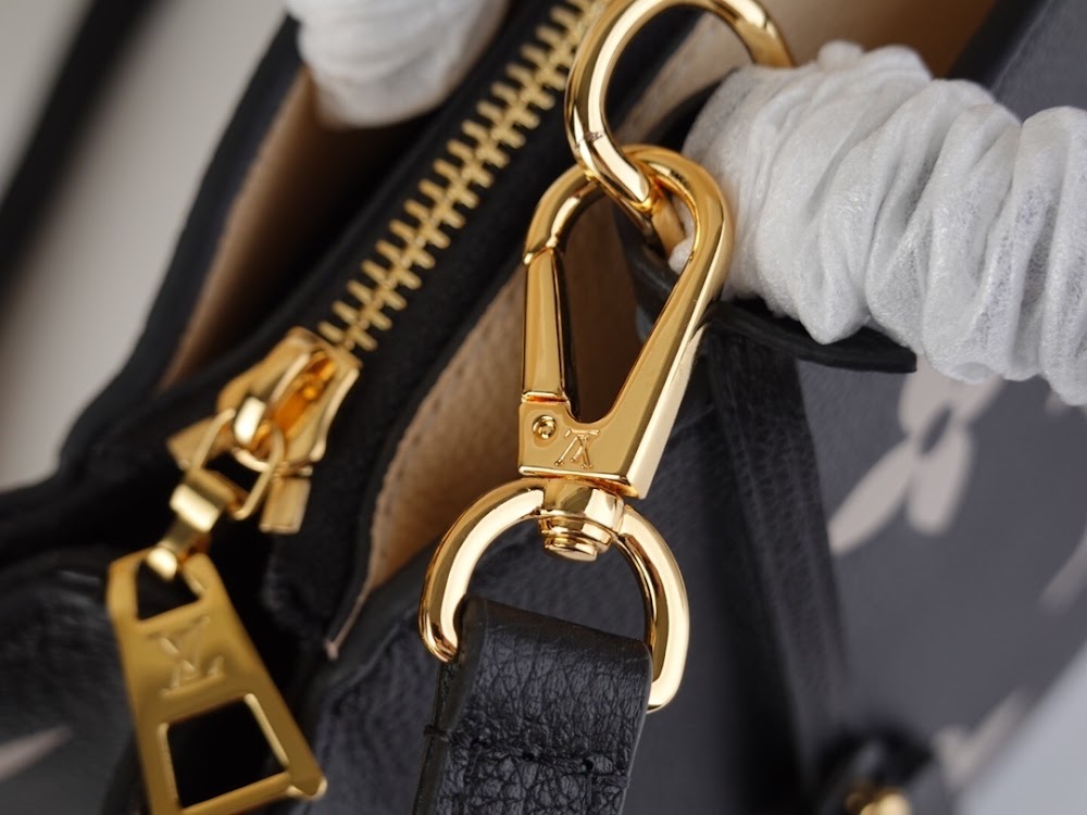 Dragons Bags ln Luxury Bag --66750