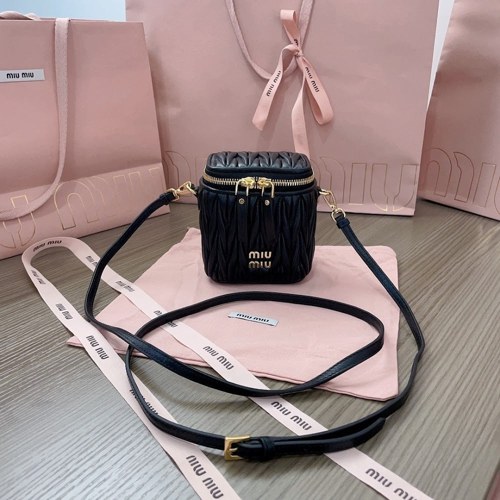 Dragons Bags Miun Miun Luxury Bag --123278