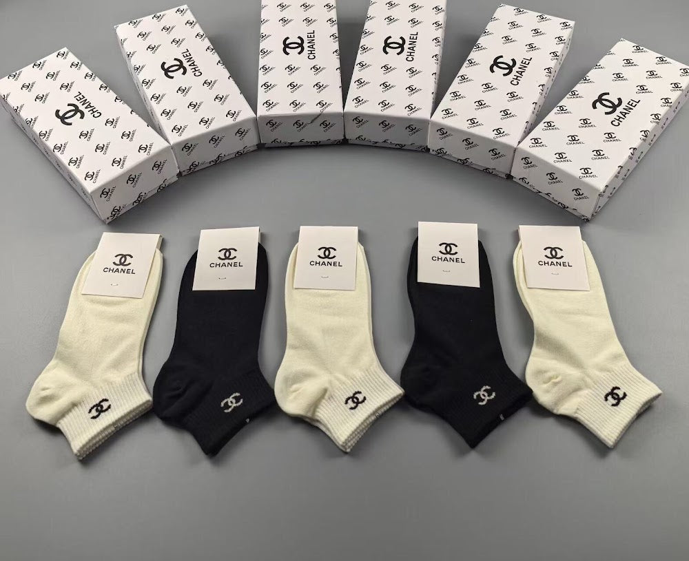 Dragons Bags Premium Luxury Socks --98454