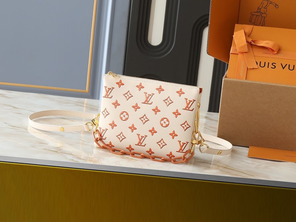 Dragons Bags ln Luxury Bag --76838