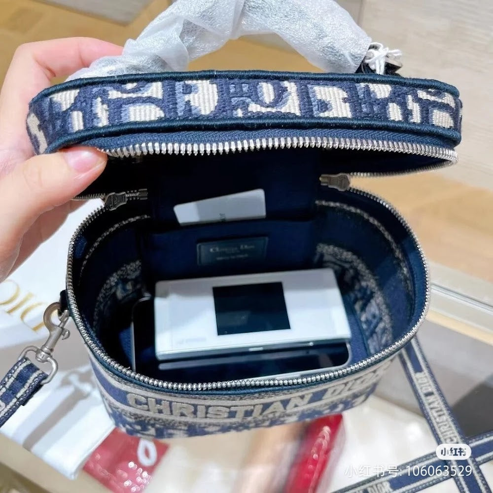 Dragons BagsDiorn Luxury Bag --114807