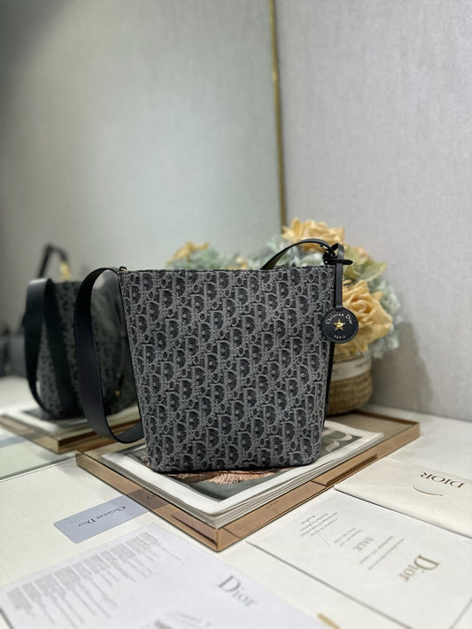 Dragons BagsDiorn Luxury Bag --116221