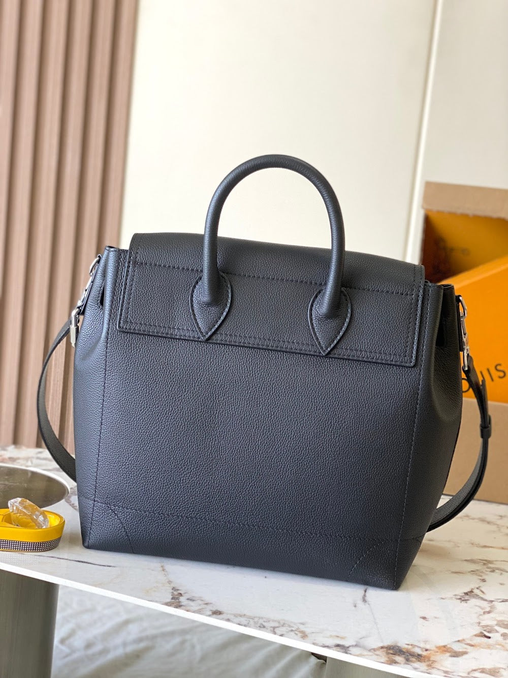 Dragons Bags ln Luxury Bag --95700