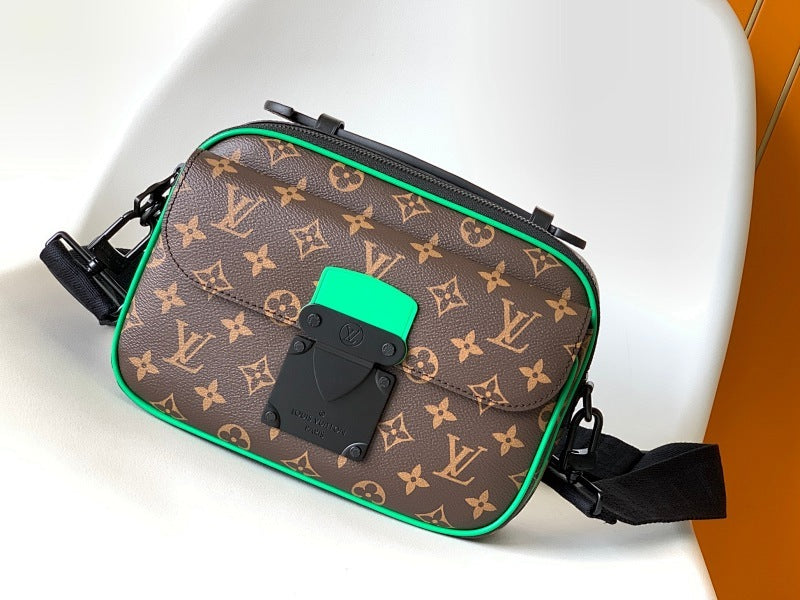 Dragons Bags ln Luxury Bag --71689