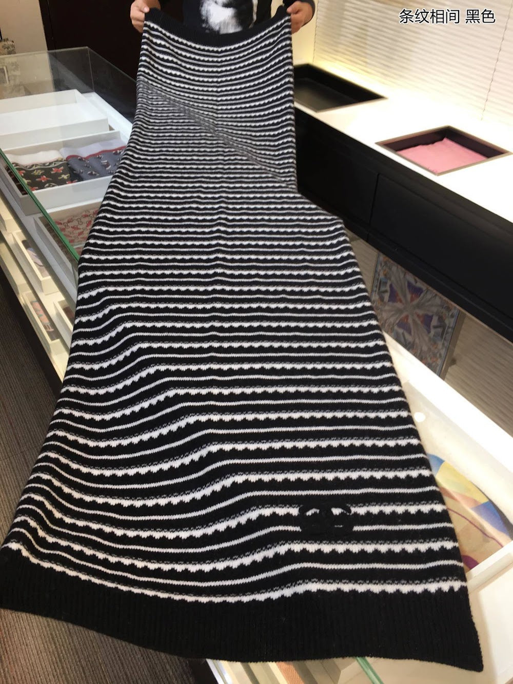 Dragons Bags Premium Designer Scarf --98869