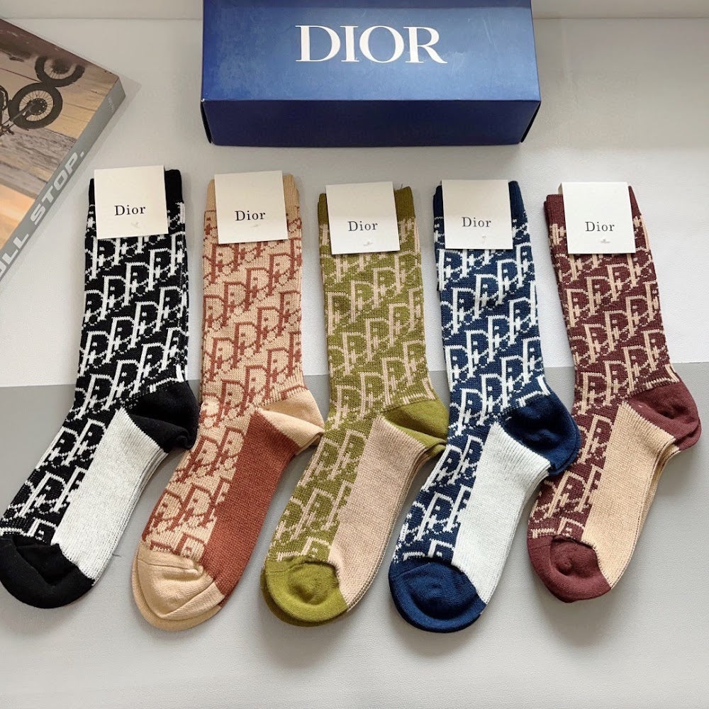 Dragons Bags Premium Luxury Socks --97689