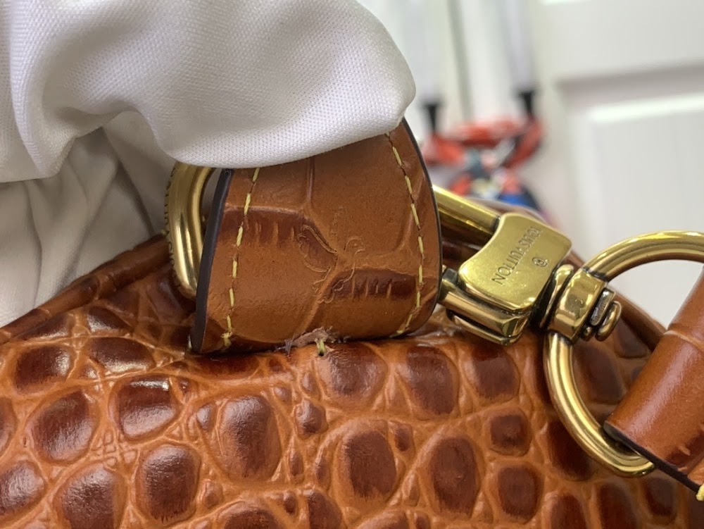 Dragons Bags ln Luxury Bag --97163