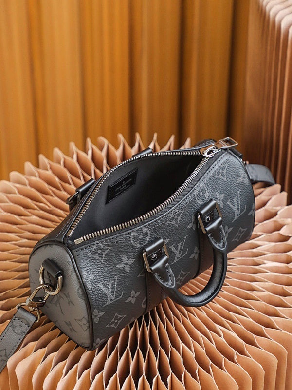Dragons Bags ln Luxury Bag --70200