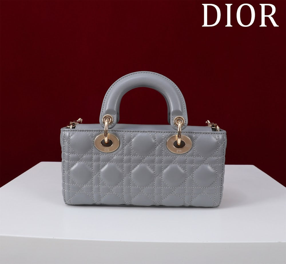 Dragons BagsDiorn Luxury Bag --114724