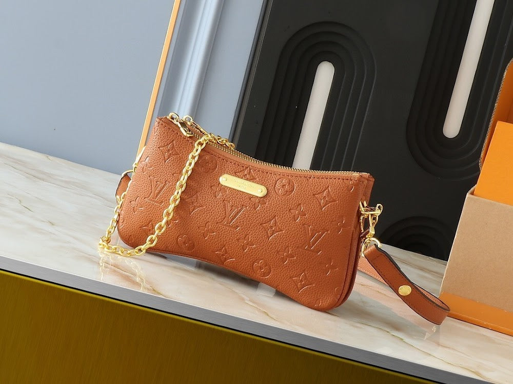 Dragons Bags ln Luxury Bag --76426