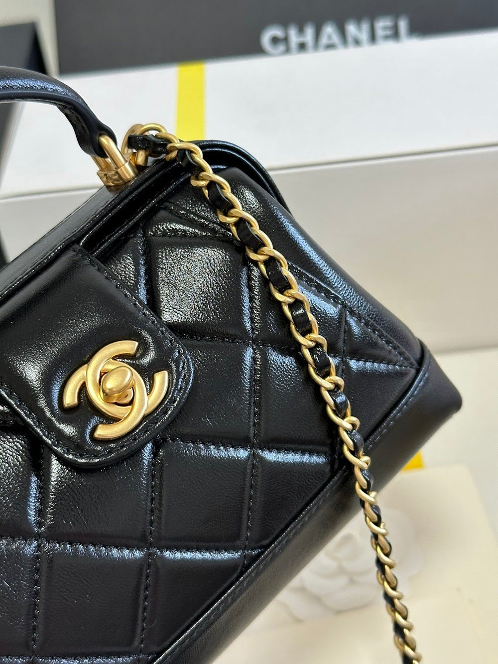 new-elite-designer-bags-nm9390