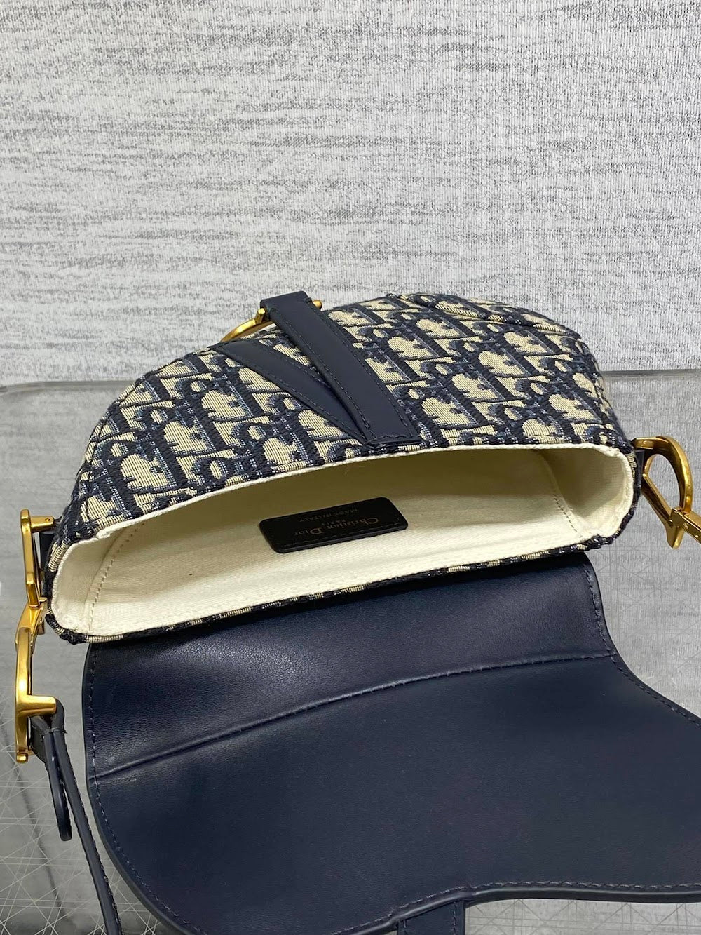 Dragons BagsDiorn Luxury Bag --115279