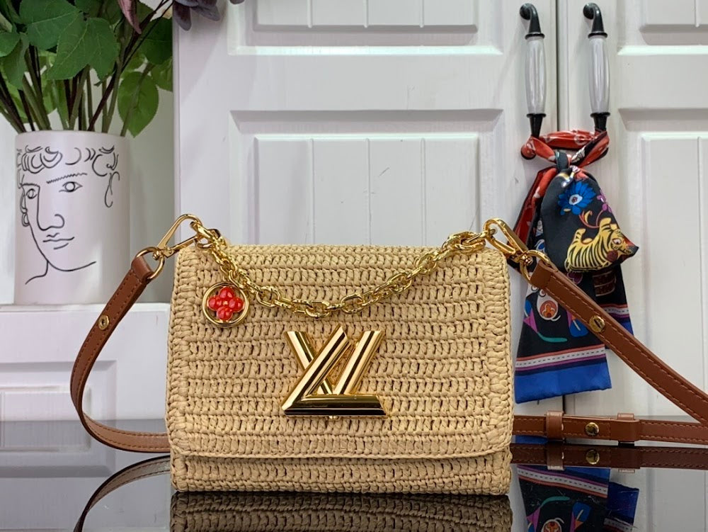 Dragons Bags ln Luxury Bag --96705