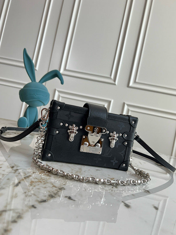 Dragons Bags ln Luxury Bag --81736