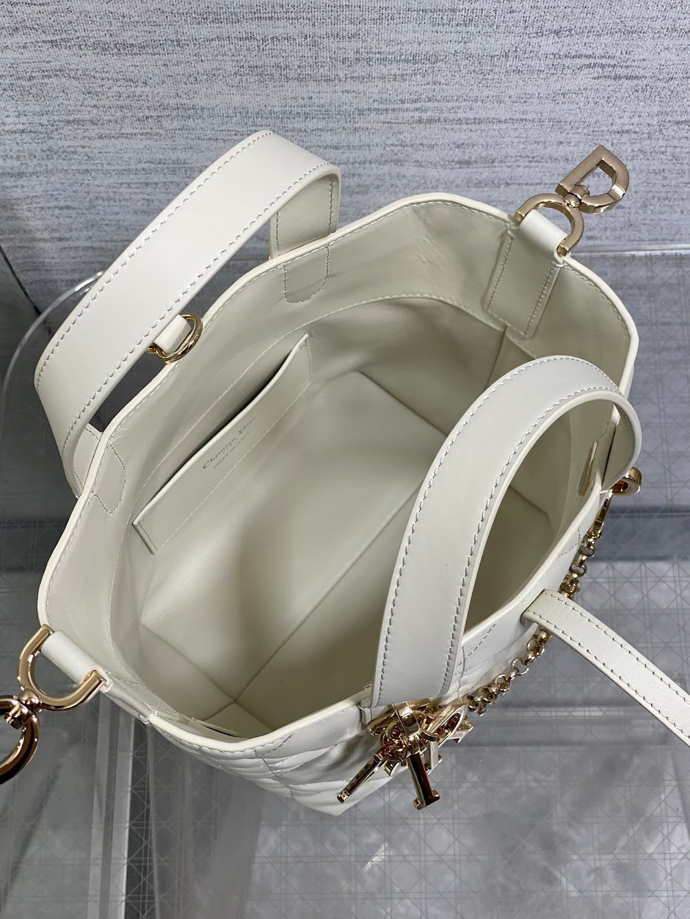 new-designer-premium-bags-nm16760