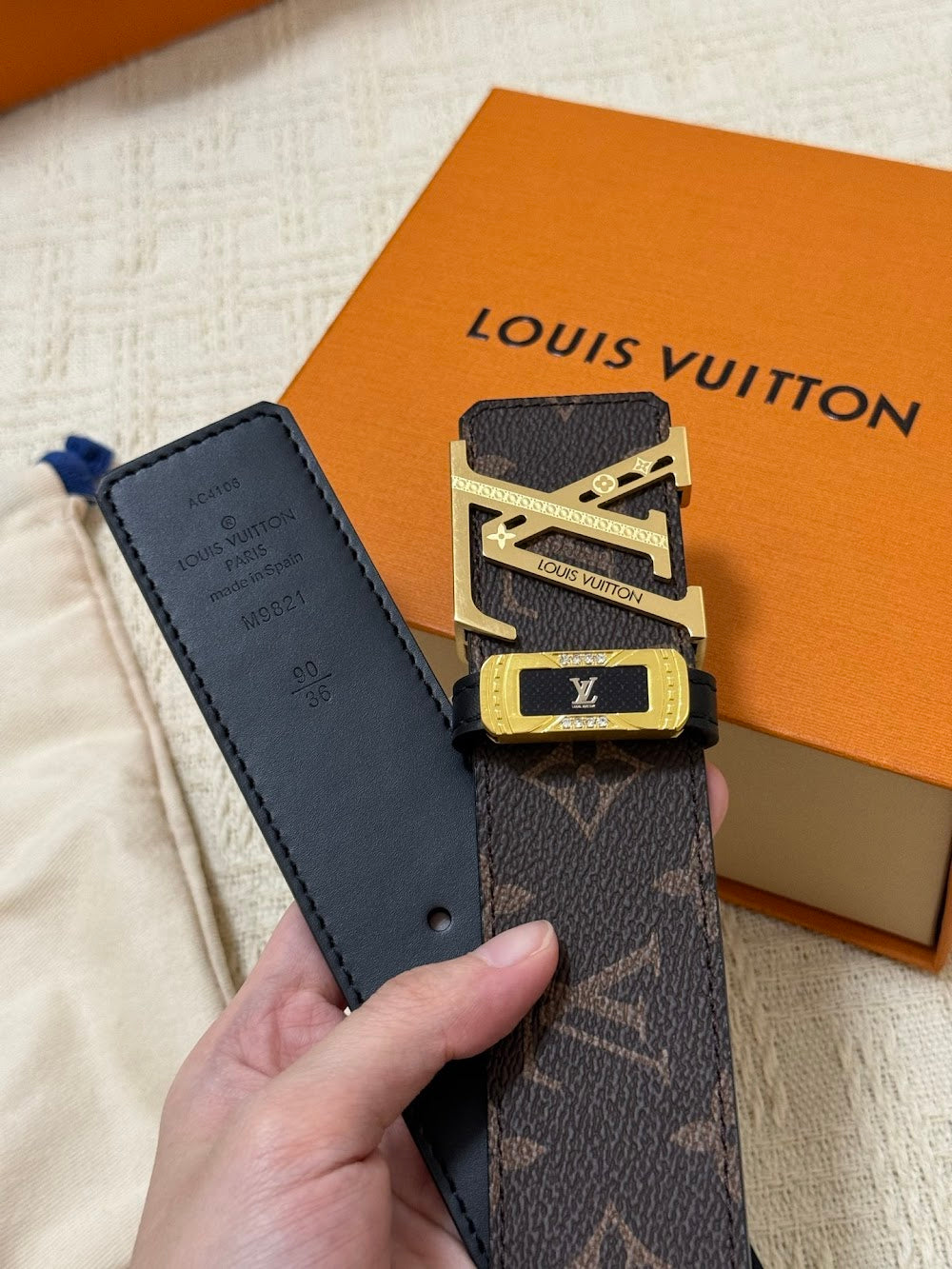 Dragons Bags ln Luxury Belt --100622