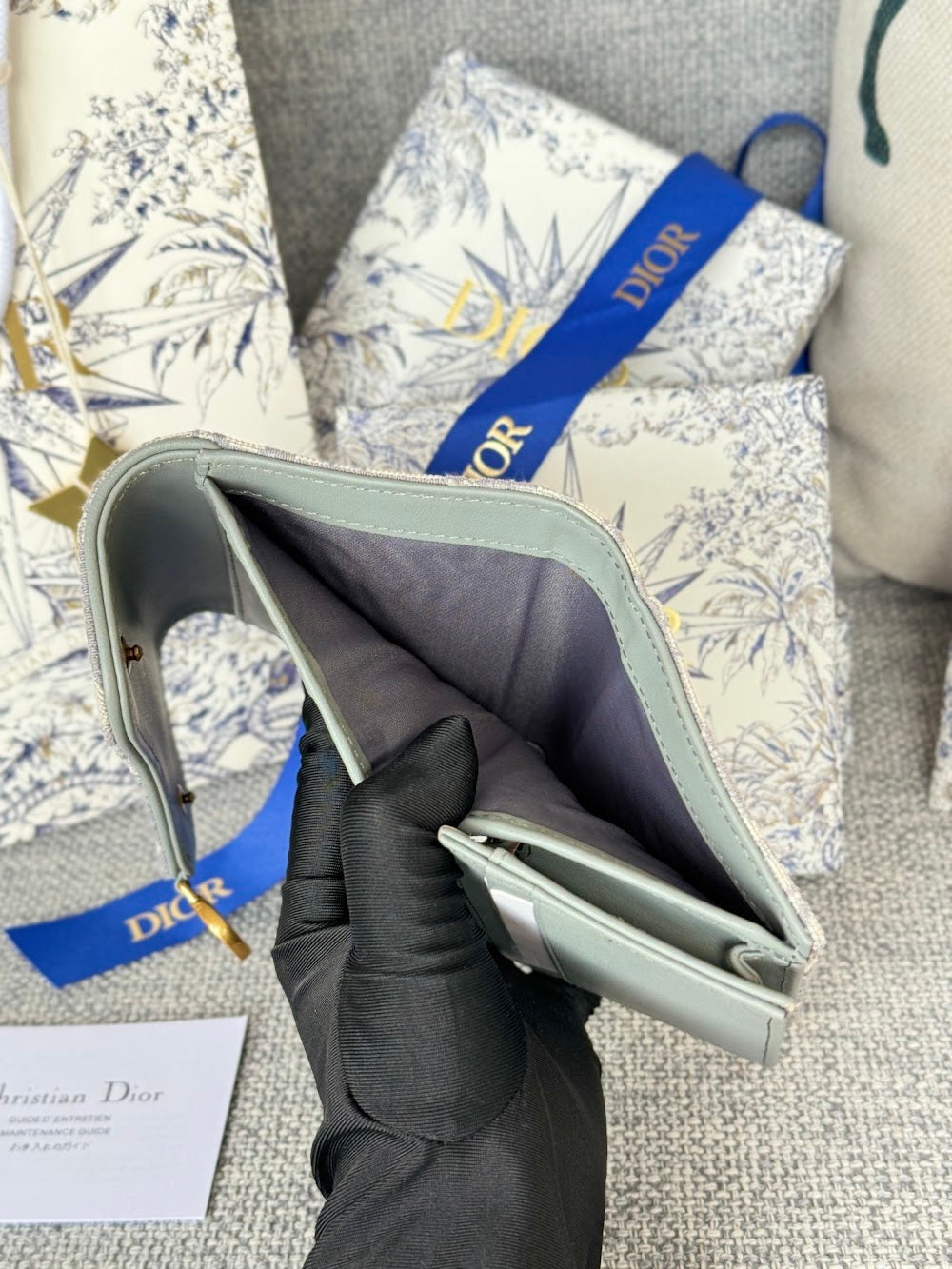 Dragons BagsDiorn Luxury Bag --115143