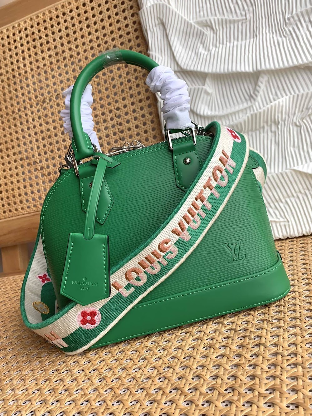 Dragons Bags ln Luxury Bag --58658