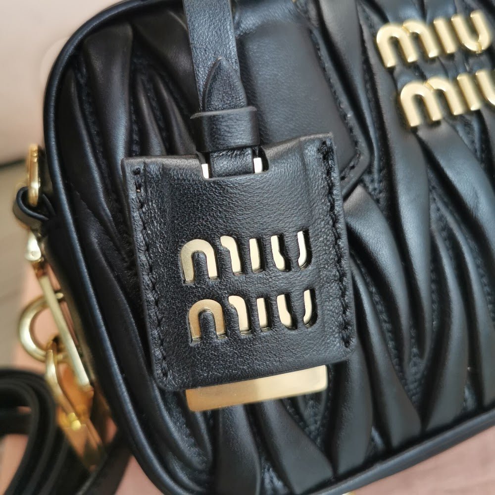 Dragons Bags Miun Miun Luxury Bag --122311