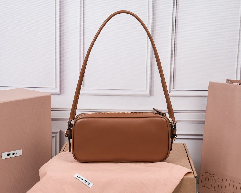 Dragons Bags Miun Miun Luxury Bag --122605