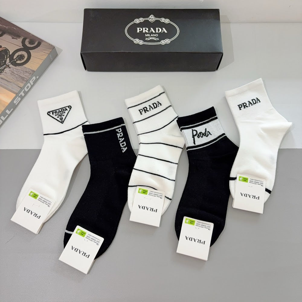 Dragons Bags Premium Luxury Socks --98153